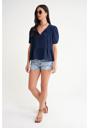 4715 Kadın Yakası Bağlamalı Kısa Kol Müslin Bluz Lacivert Lacivert