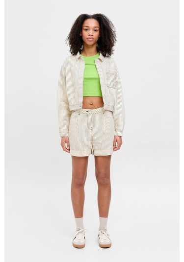 Jjxx Jxmaddy Rlx Ctn Mw Shorts Beyaz Kadın Uzun Kollu Gömlek 000000000102237797 Beyaz