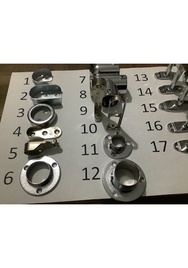 Boru Askı Flanş No:16  Yuvarlak Ayaklı Kapalı Krom 4 Adet