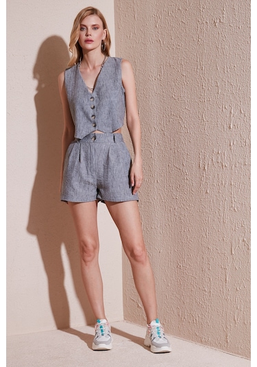 Lela Flamlı Regular Fit V Yaka Yelekli Şortlu Bayan Takım 67045802S4 Gri