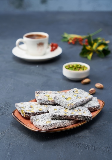 Ufresh Antep Fıstıklı Siyah Yaprak Cezerye 500 g