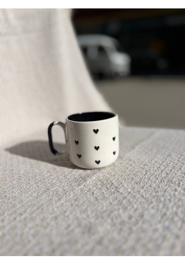 El Yapımı Seramik Kupa, Mug, Türk Kahvesi Bardağı Siyh Kalp Desen