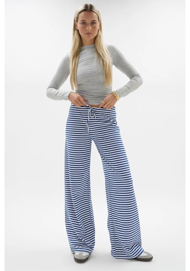 Madmext Mavi Çizgili Straight Fit Kadın Eşofman Altı Mg2786