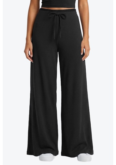 Cottonhill Siyah Viskon Basic Yüksek Bel Bol Paça Bağcıklı Kadın Pantolon Cottonhill Siyah Viskon Basic Yüksek Bel Bol Paça Bağcıklı Kadın Pantolon