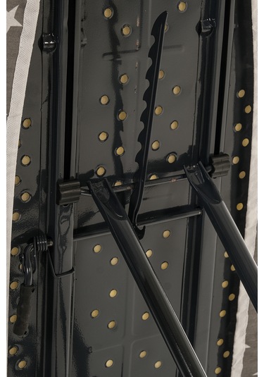 Smoothpress Monoblok Metal Tablalı Buharı Geçiren Özel Kumaşlı Premium Ütü Masası Gri