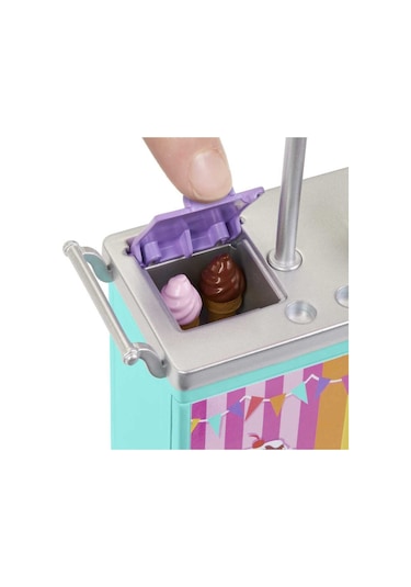 Barbie Brooklyn ve Malibu'nun Sahildeki Yiyecek Standı HNK99