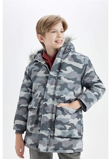 DeFacto Erkek Çocuk Çıkarılabilir Suni Kürk Yaka Kapüşonlu Pelüş Astar Parka C8787A824CWGR91 DeFacto Erkek Çocuk Çıkarılabilir Suni Kürk Yaka Kapüşonlu Pelüş Astar Parka C8787A824CWGR91