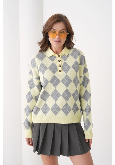 Kadın Polo Yaka Yarım Pat Düğme Detay Desenli Oversize Triko Kazak Açık Sarı