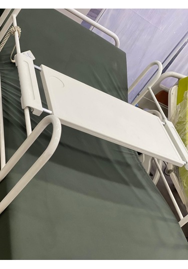 Emek Sağlık Ayaksız Hasta Yemek Tablası