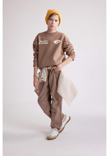 DeFacto Erkek Çocuk Bağcıklı Beli ve Paçası Lastikli Cepli Jogger Gabardin Pantolon C7577A824WNBG73