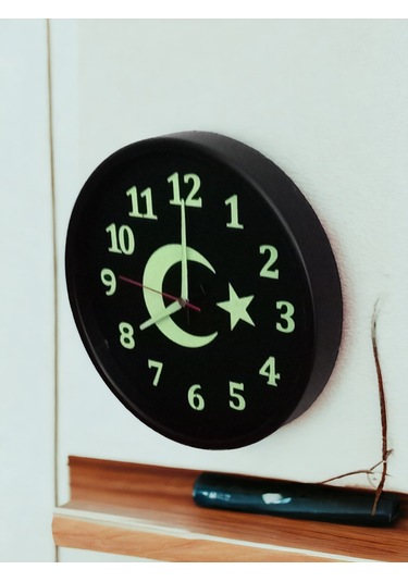 Fosforlu Gece Görünen Ayyıldız Duvar Saati Çap 28 Cm Cam Yok Siyah