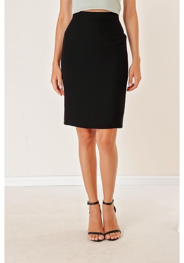 Astarlı İthal Krep Küp Etek - 34093 - Siyah