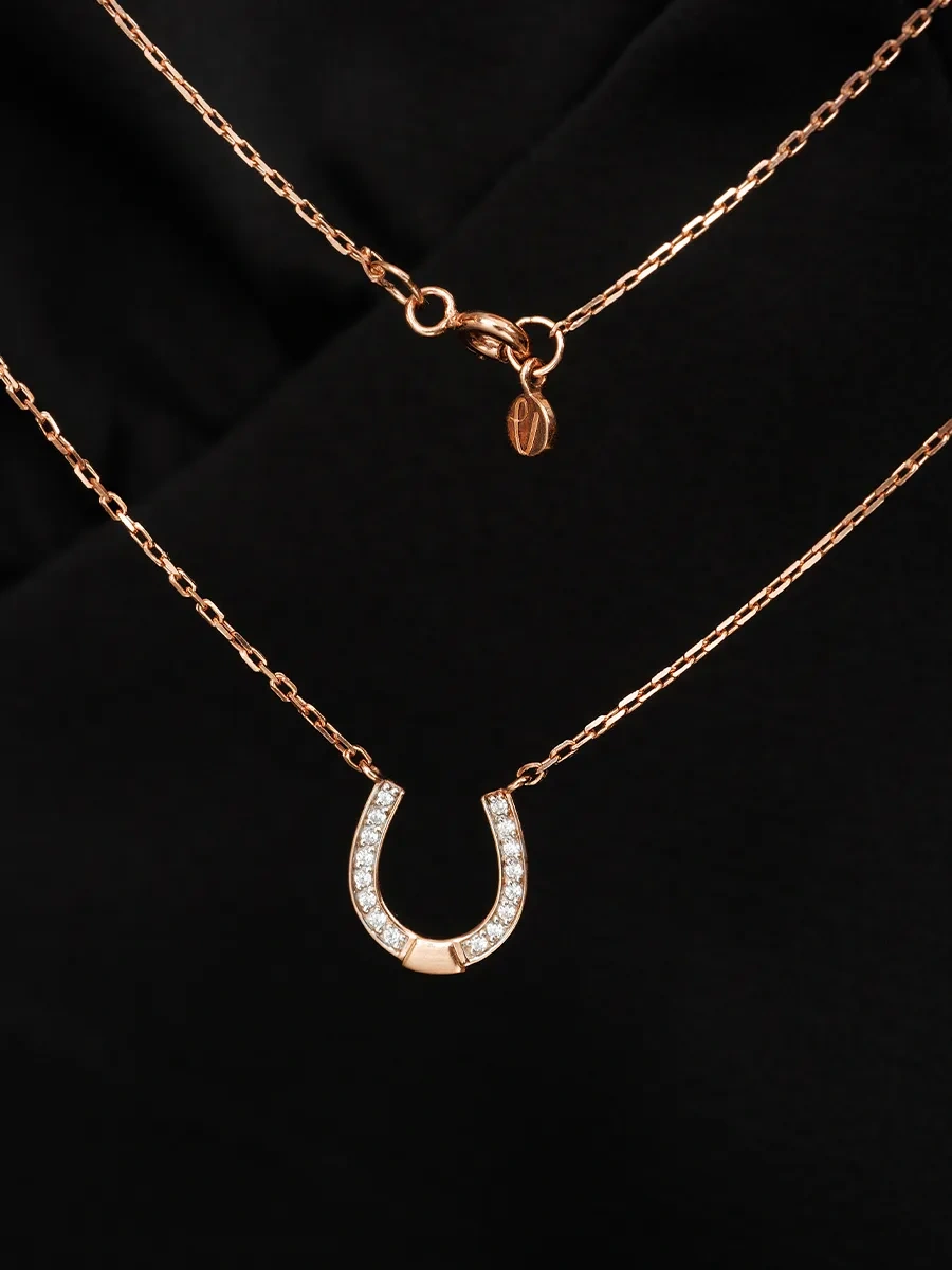 Veronika At Nalı Kolye Ucu Gümüş 925 Zincirli Boyun Kolyesi 439400235 Altın