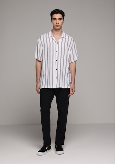 Colin's Colins Regular Fit Orta Bel Düz Paça Erkek Siyah Pantolon Cl1078470 Q1.v2 Blk Colin's Colins Regular Fit Orta Bel Düz Paça Erkek Siyah Pantolon Cl1078470 Q1.v2 Blk