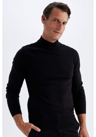 DeFacto Siyah Slim Fit Dar Kesim Yarım Balıkçı Yaka Basic Düz Triko Kazak R1127AZ24WNBK27 DeFacto Siyah Slim Fit Dar Kesim Yarım Balıkçı Yaka Basic Düz Triko Kazak R1127AZ24WNBK27