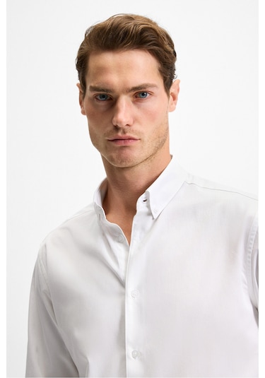 RISTO Erkek Düğmeli Yıkama Sonrası Ütü İhtiyacını En Aza İndiren Kumaş Gömlek Yaka Manşetli Beyaz Gö