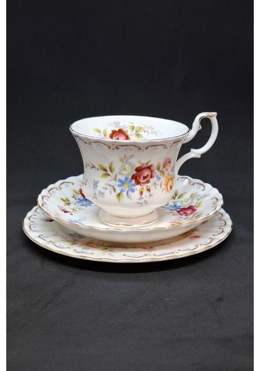 Jubilee Rose Vintage Çay Fincanı 3 Parça 210 Ml Mor - Kırmızı