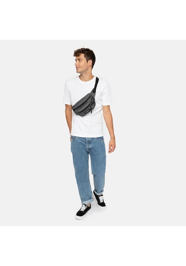 Eastpak Doggy Bag Bel Çantası Ek00007377h1