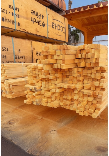 Bağdadiye Ahşap Çam Çıta 1x1.5x200cm