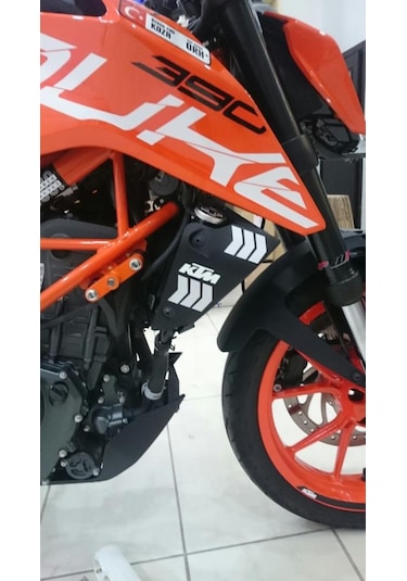 Ok Şeklinde Reflektif Beyaz Sticker Çınar Extreme