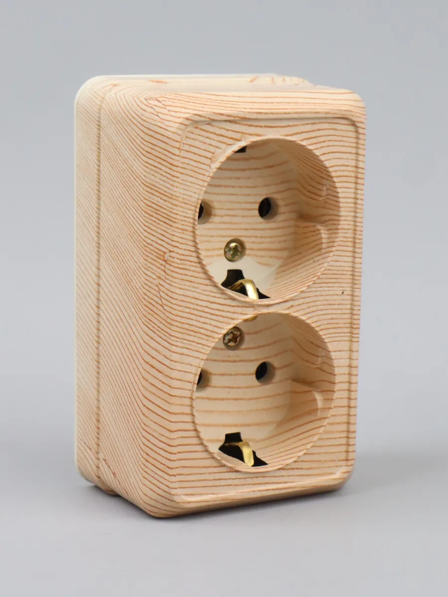 General Lighting Systems 2 Adet Topraklamalı Çift Priz, Yüzeye Monte Edilen, Seramik. 397433266 Çiftli Açık Montajlı Seramik Tabanlı Priz