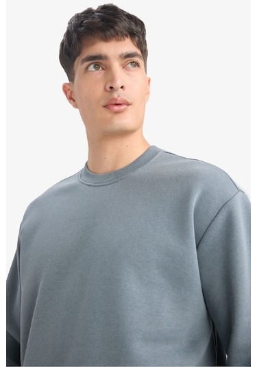 Defacto Relax Fit Bisiklet Yaka Kalın İçi Yumuşak Tüylü Basic Düz Sweatshirt T5139az25augn846 Yeşil Defacto Relax Fit Bisiklet Yaka Kalın İçi Yumuşak Tüylü Basic Düz Sweatshirt T5139az25augn846 Yeşil