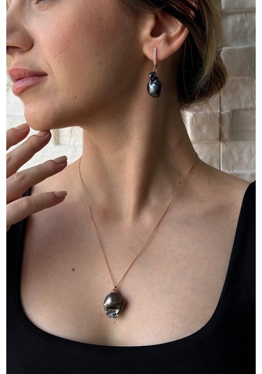 Siyah Barok İnci Kolye Küpe İkili Set 45 Cm / Sarı Gümüş