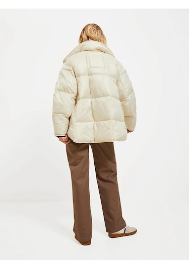 Jjxx Kapüşonlu Kırık Beyaz Kadın Mont 12237579 001