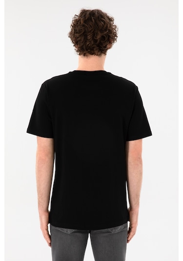 U.S. Polo Assn. Erkek Regular Fit Bisiklet Yaka Siyah Basic Tişört 50305985-VR046 U.S. Polo Assn. Erkek Regular Fit Bisiklet Yaka Siyah Basic Tişört 50305985-VR046