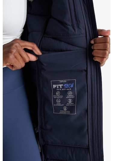 Defacto Defactofit Su İtici Regular Fit Kapüşonlu Şişme Parka Mont C6035ax25wnnv251 Lacivert-nv251