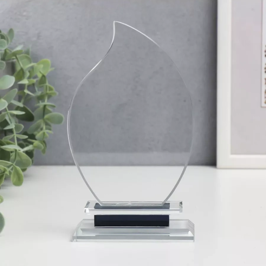 Simalend İç Mekan İçin Cam Heykel Stela Ödül Heykeli 189910836