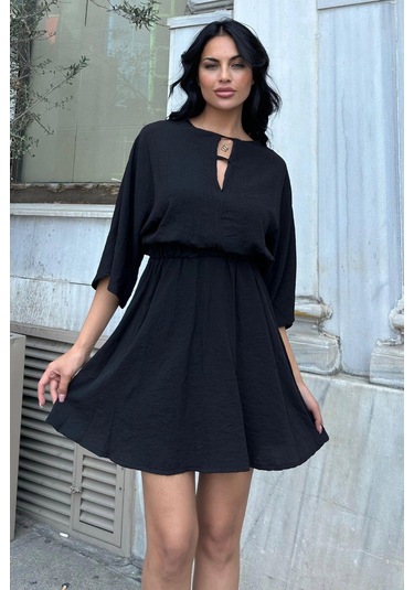 Siyah Yaka Detaylı Kloş Elbise Siyah