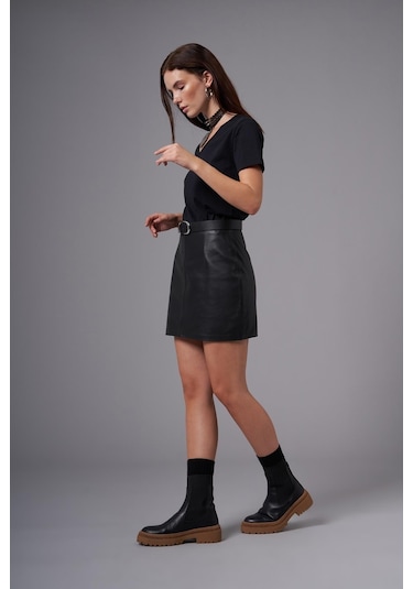 Noemi Siyah Deri Etek 222512 001