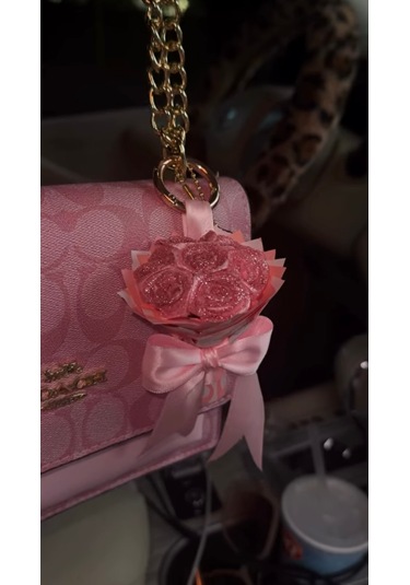 Solmayan Mini Gül Buketi Anahtarlık Ölümsüz Hediye Pembe Gül