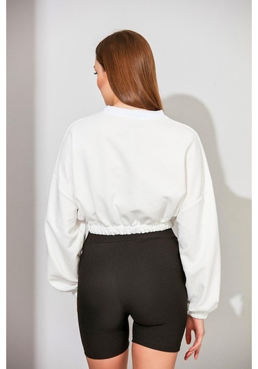 Alexandergardı Kadın Crop Sweatshirt (B22-110A01)