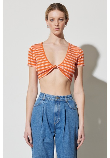 Regular Fit Normal Kesim V Yaka Çizgili Crop Bluz Turuncu