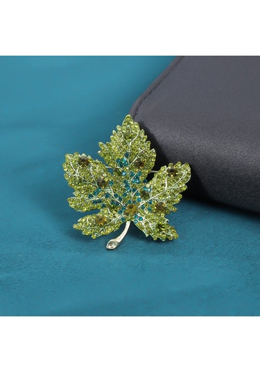 Kadınlar İçin Premium Akçaağaç Yaprağı Broşu Yapay Elmas Kristal Yeşil