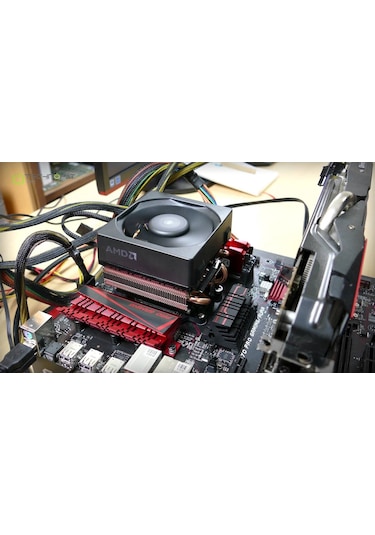 Amd Wraith Prism Rgb Ryzen Am4 İşlemci Soğutucu