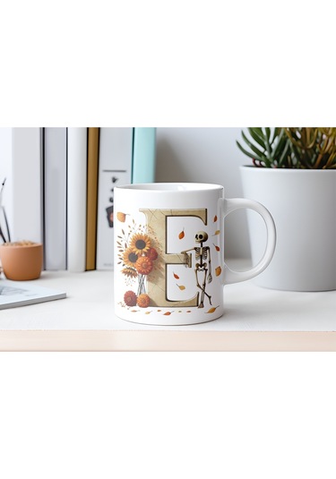 E Harfi Pembe Kareli Kalpli Göz Emojili Kupa Bardak Eğlenceli Kareli Tasarım Kahve Çay Kupası Beyaz