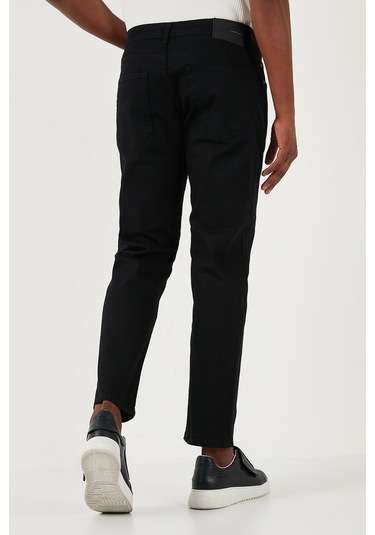 Buratti Streç Pamuklu Regular Fit Normal Bel Boru Paça Jeans Erkek Kot Pantolon 2210S01Parma Siyah Buratti Streç Pamuklu Regular Fit Normal Bel Boru Paça Jeans Erkek Kot Pantolon 2210S01Parma Siyah