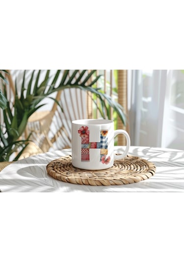 H Harfli Retro Çiçekli Kupa Bardak - Patchwork Tarz Yamalı Desenli İsme Özel Kupa - Hediye Beyaz