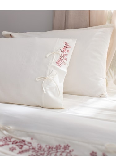 Madame Coco Relief Çift Kişilik %100 Pamuk Bağlamalı Nevresim Takımı - Ekru/kırmızı Çok Renkli