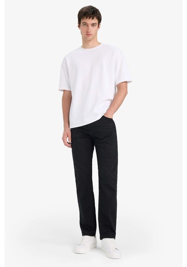 Defacto Sergio Regular Fit Normal Kalıp Normal Bel Boru Paça Jean Pantolon W6868az25aunm40 Siyah