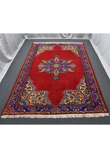 Zehra Abla Halı Yeni El Dokuma Seçkin Kompozisyon Göbekli Çiçekli Manisa Yün Halı 5653 Renkli