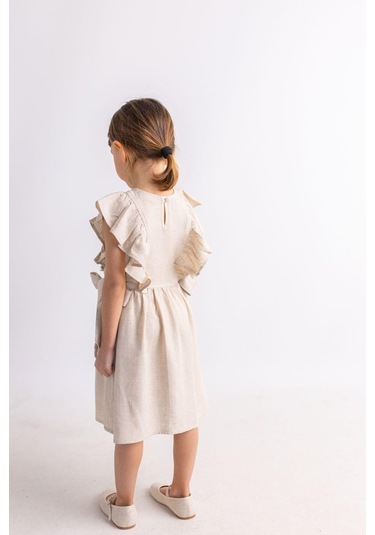 Oliventhekid Yanları Bağcıklı Kolsuz Fırfırlı Keten Sırtı Düğmeli Kız Çocuk Elbise Bej Bej