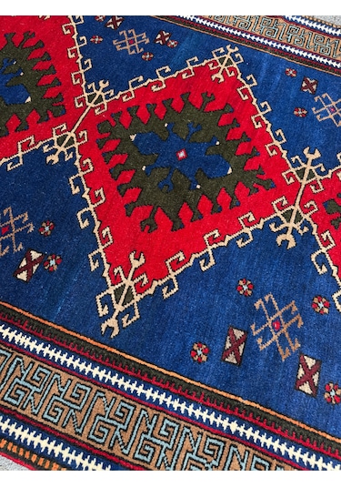 El Dokuma Sıfır Obruk Halısı 124x210 Lacivert Kırmızı Yün Halı