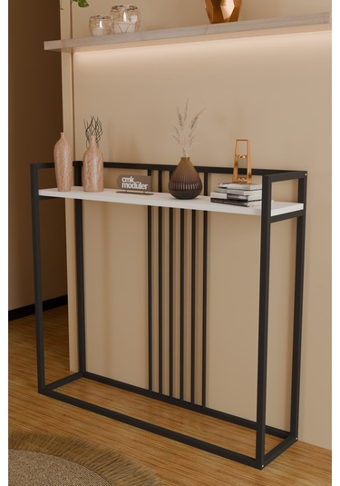 Nova Metal Dresuar Boru Detaylı Dekoratif Konsol Dresuar Beyaz