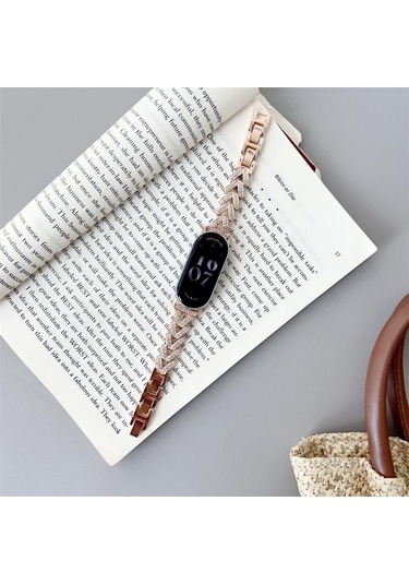 Xiaomi Mi Band 9 İçin Bling Bileklik Şık Akıllı Bantlar Kadınlar İçin Yedek Saat Kayışı Kolay Ayarlanabilir Mi Band 8 Bileklik