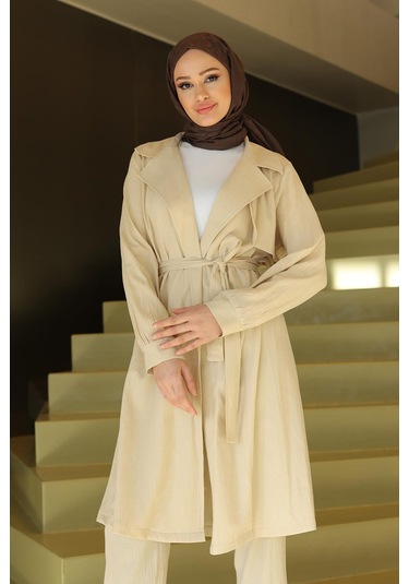 Ay Parça Detaylı Takım Bej Bej