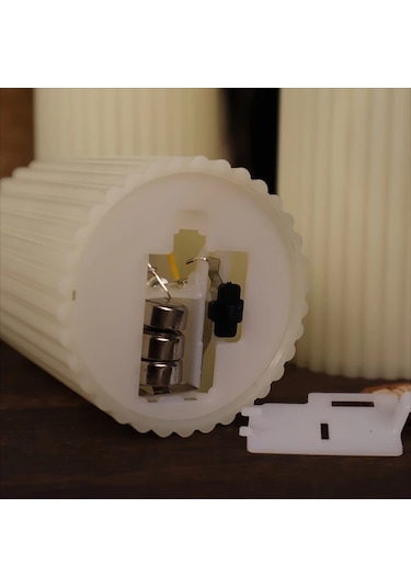 Willowhaven Dişli Mor Beyaz Led Mum, Pilsiz Alevsiz Dekor, 1 Adet 5x9cm Beyaz